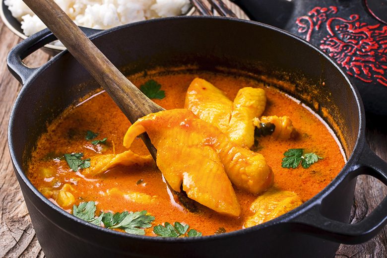 Ulrike Folkerts kocht scharf und exotisch: Fisch-Curry