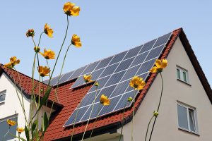 Solarstrom selbst erzeugen auf dem eigenen Dach.