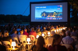 In diesem Jahr berücksichtigt das Ludwigshafener Filmfestival beim Open-Air-Kino die Abstandsregeln.