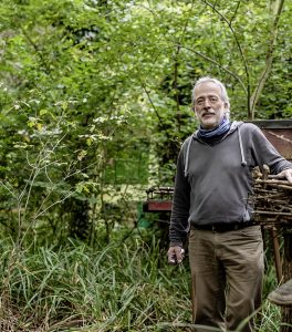 Vogelschützer Klaus Eisele leitet die Ornithologische Beobachtungsstation Altrhein im Maudacher Bruch.