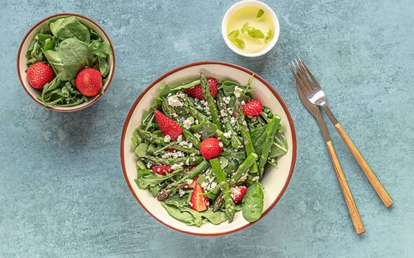 FRÜHLINGSHAFTER  SPARGELSALAT