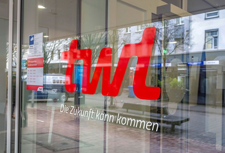 KUNDENZENTRUM LÄNGER GEÖFFNET