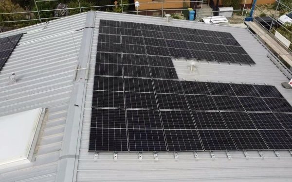 Solarenergie für soziale Einrichtung: TWL stattet Ökumenisches Gemeinschaftswerk Pfalz mit Photovoltaikanlage aus